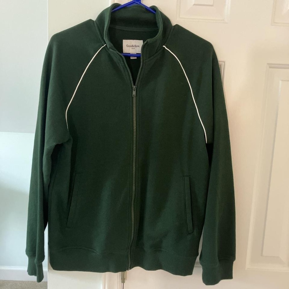 Goodfellow size small men's green zip up.